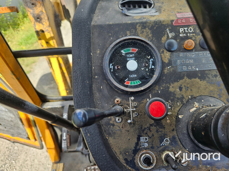 Traktor Valmet 502