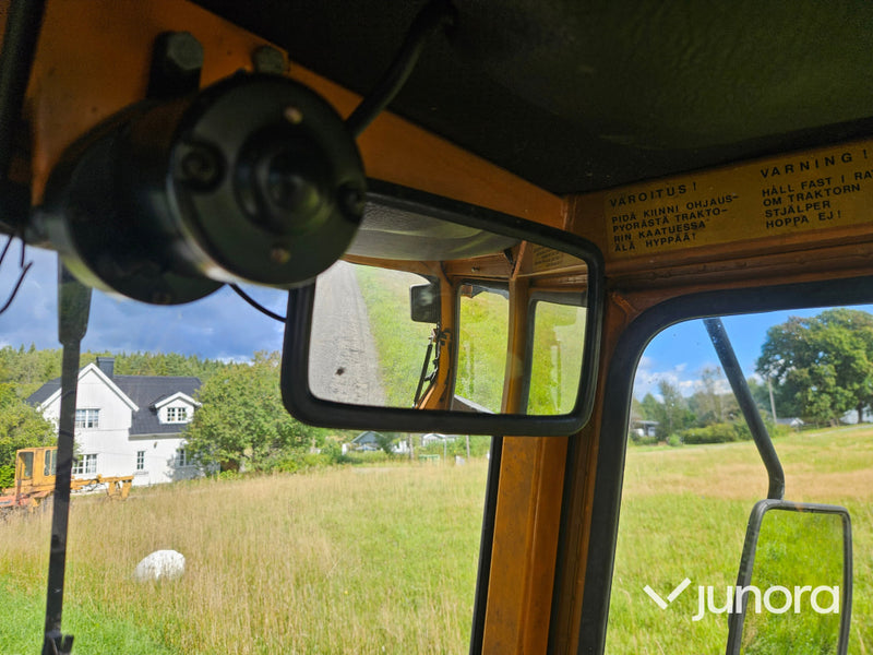 Traktor Valmet 502