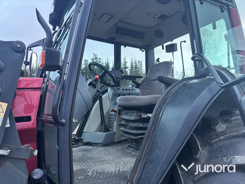 Traktor - Valtra Valmet 6550-4 Hi-Tech, med lastare
