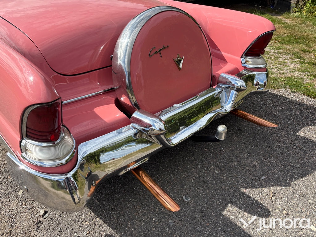 Lincoln Capri -55 ( George Barris )