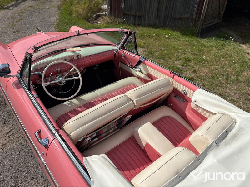 Lincoln Capri -55 ( George Barris )