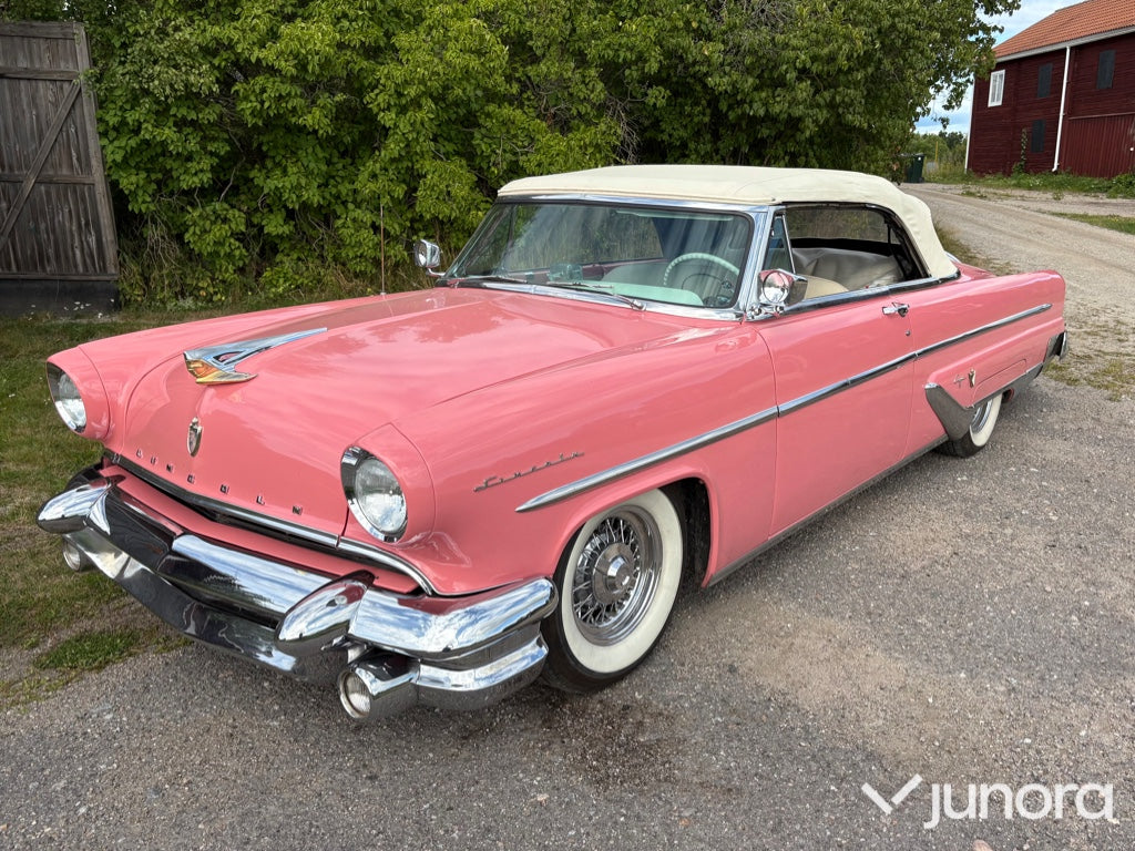 Lincoln Capri -55 ( George Barris )
