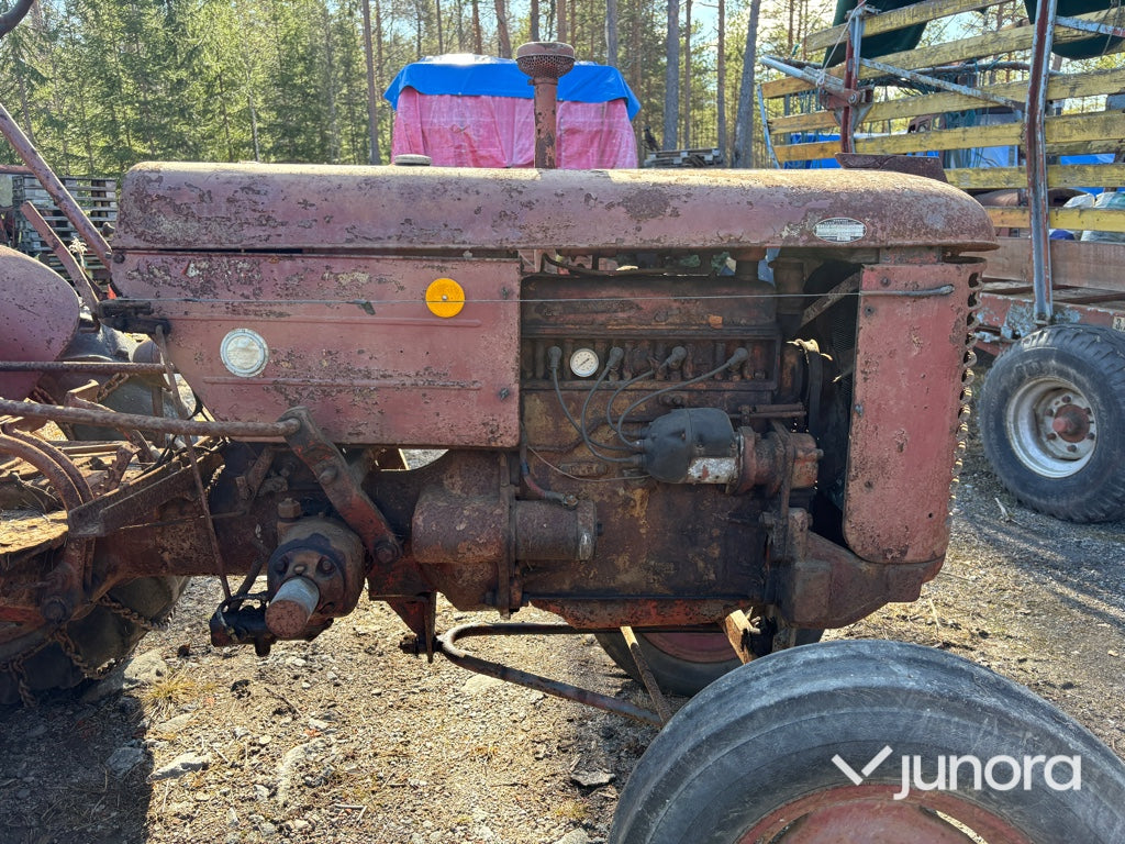 Traktor - Case, VA