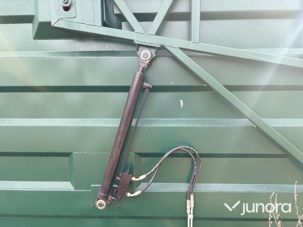 Lastväxlarflak flis/grönfodercontainer 40m3