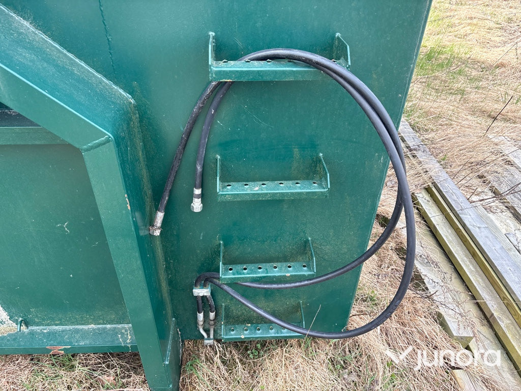 Lastväxlarflak flis/grönfodercontainer 40m3