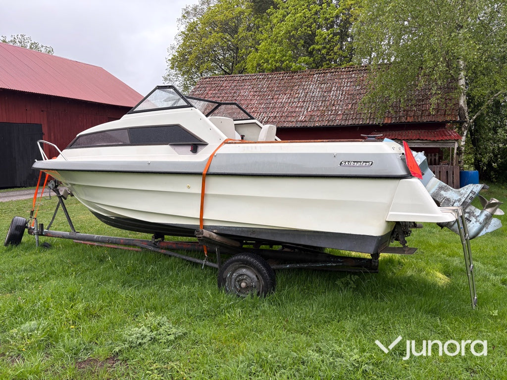 Motorbåt - Skibsplast, 600 HT, Med trailer
