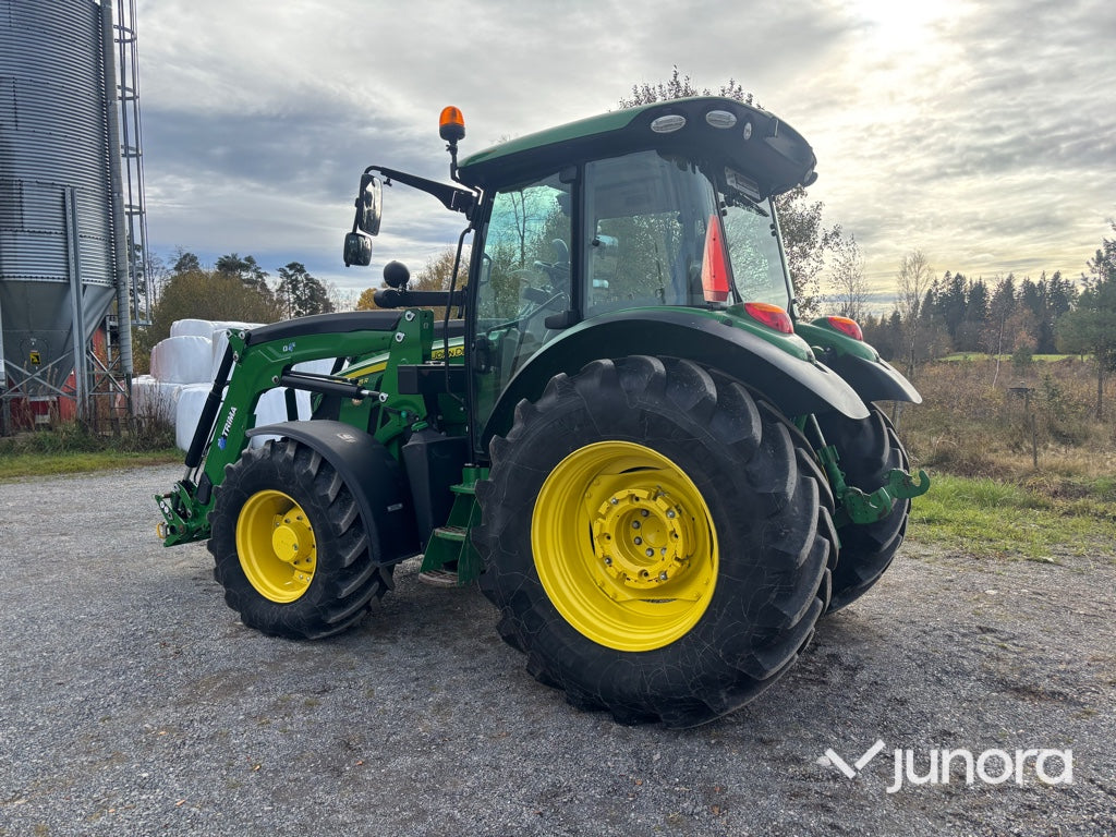 Traktor + Lastare + Frontlyft - John Deere, 5125R