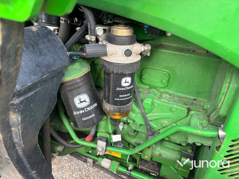 Traktor - John Deere 5125R med lastare & frontlyft