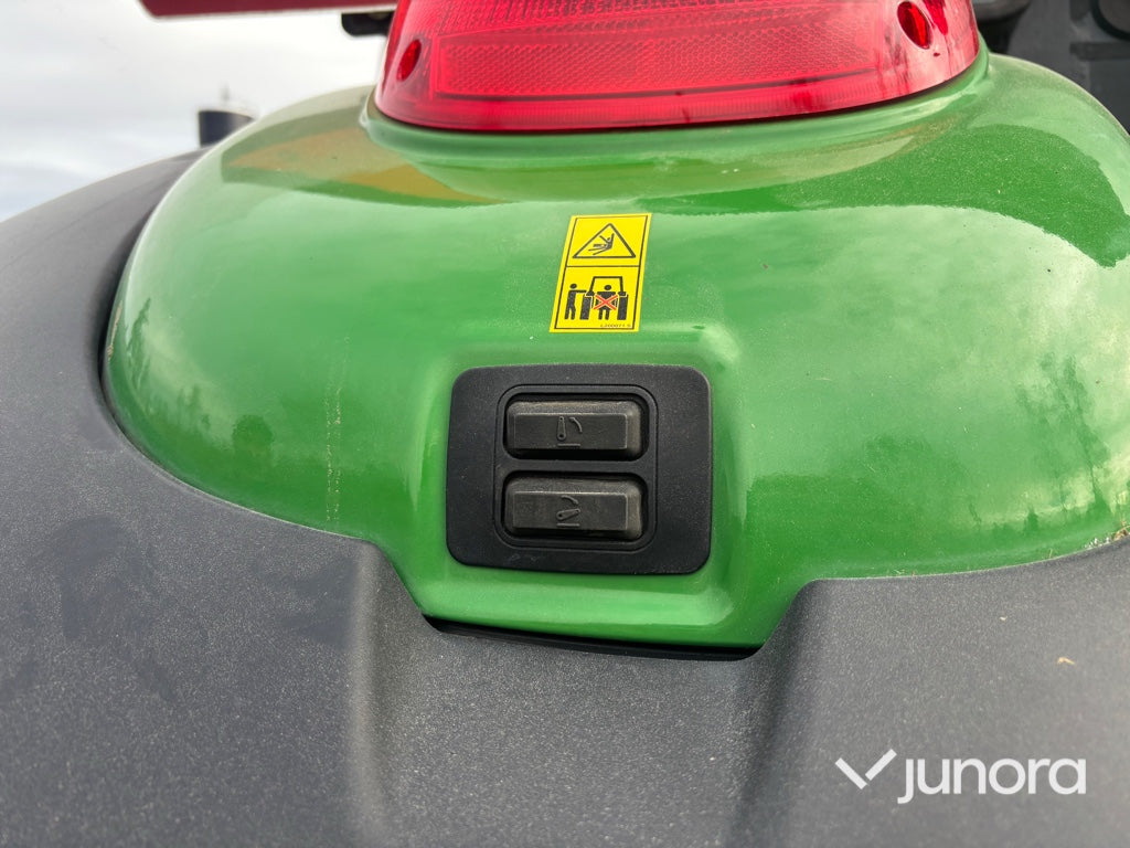 Traktor + Lastare + Frontlyft - John Deere, 5125R