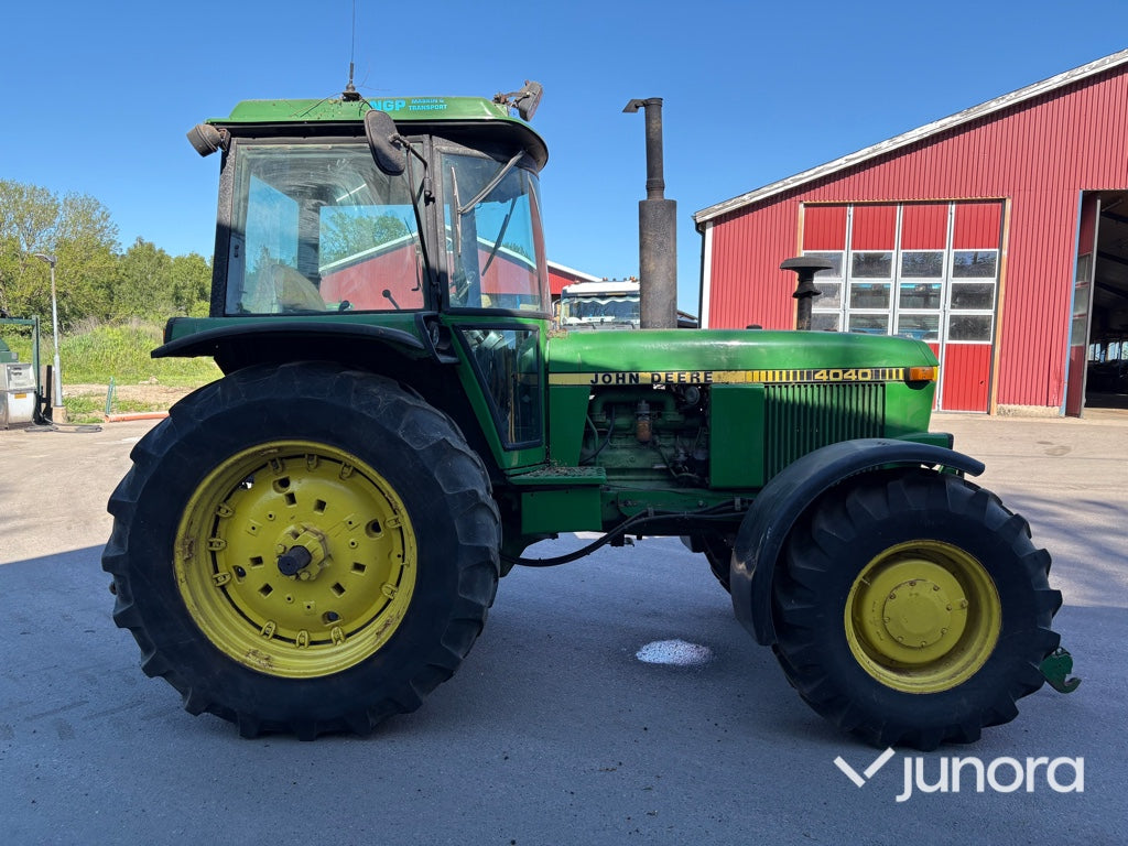 Traktor - John Deere, 4040 QR HFWD