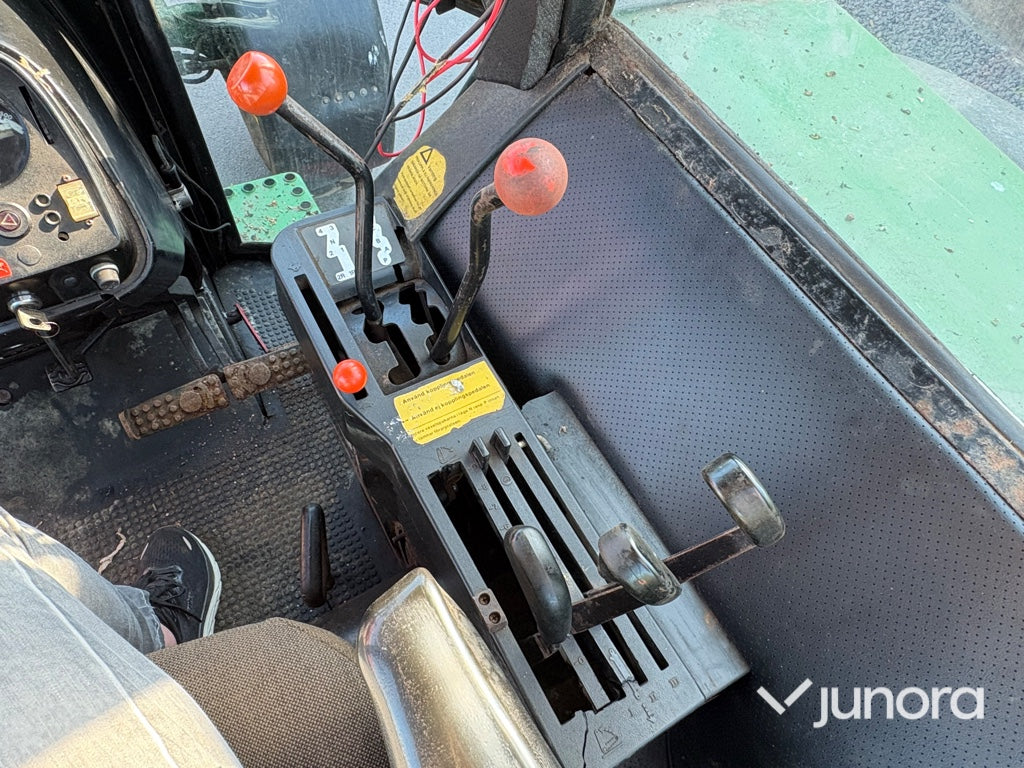 Traktor - John Deere, 4040 QR HFWD