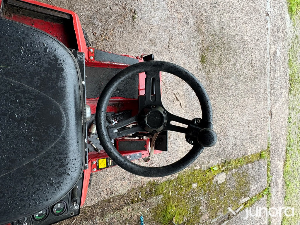 Åkgräsklippare Toro 223-D