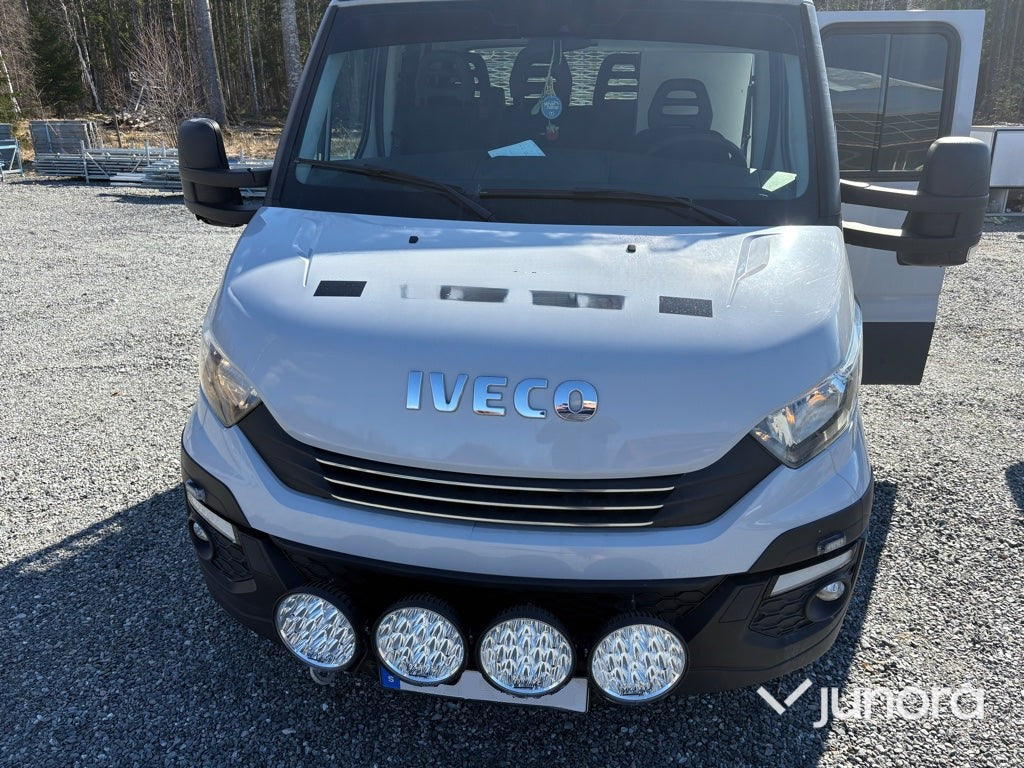 Flakbil -  Iveco, Daily VI