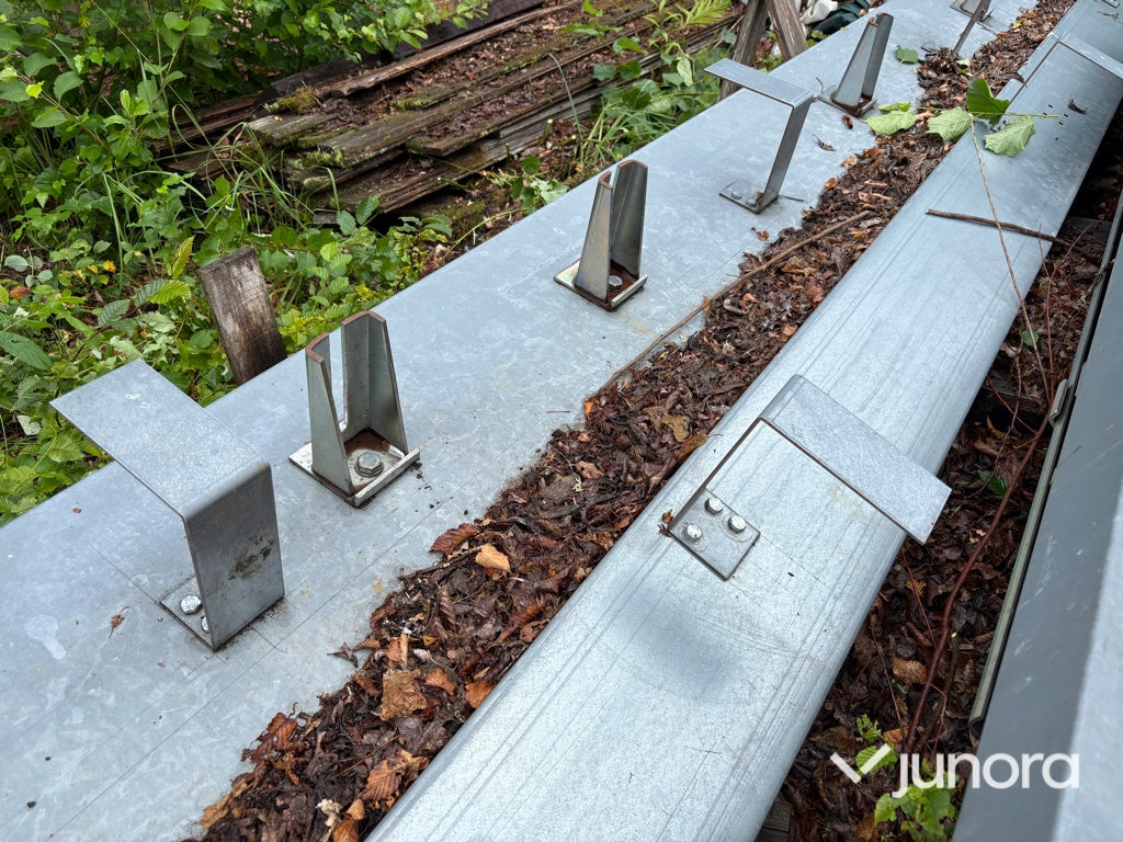 Falldörr/Rullport omonterad  Agrotel 14 × 5 m
