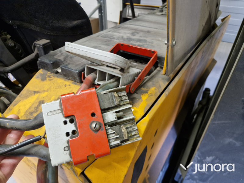 Skjutstativtruck Atlet 140