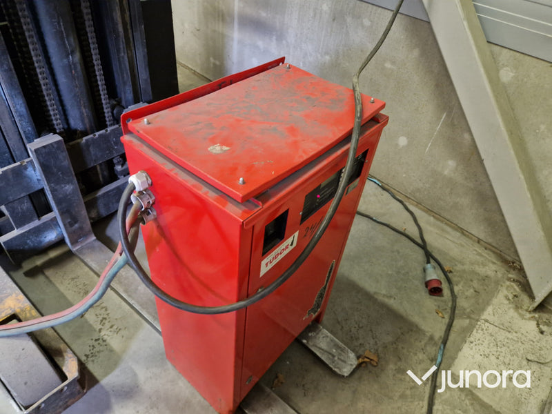 Skjutstativtruck Atlet 140