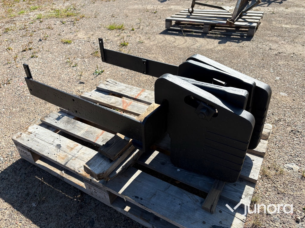 Frontvikter med fäste - till Volvo BM