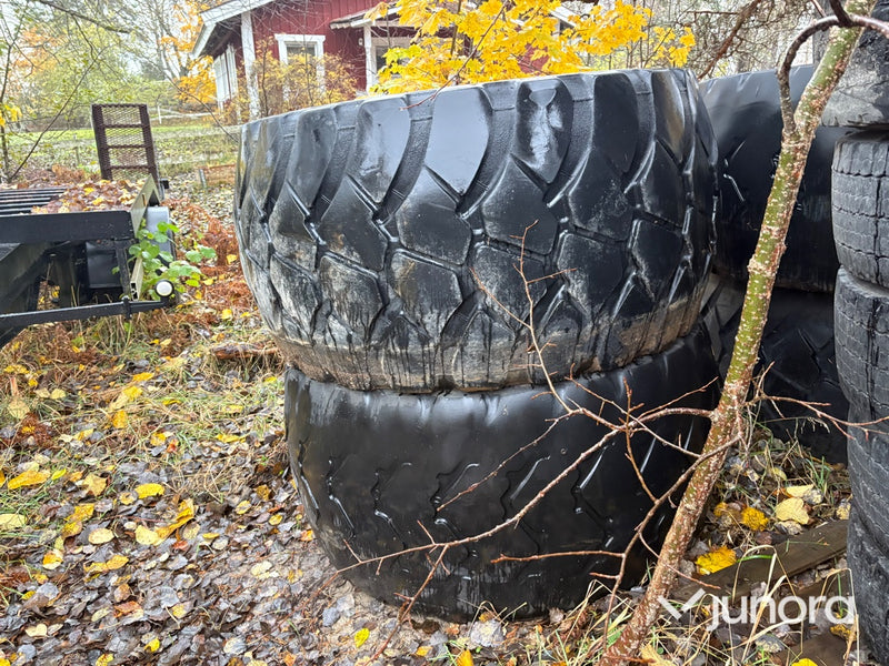 Lastbilsdäck - 750/65 R25,4st