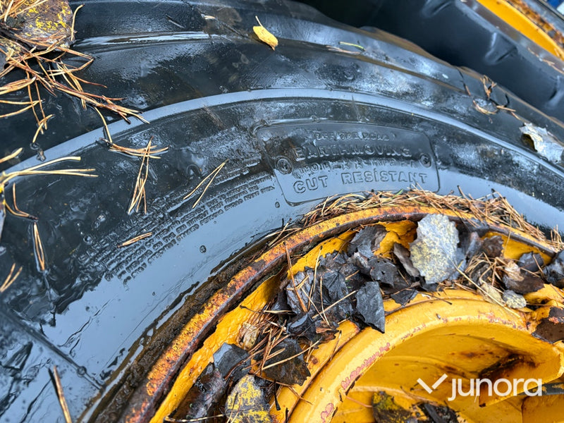 Lastbilsdäck - 750/65 R25,4st