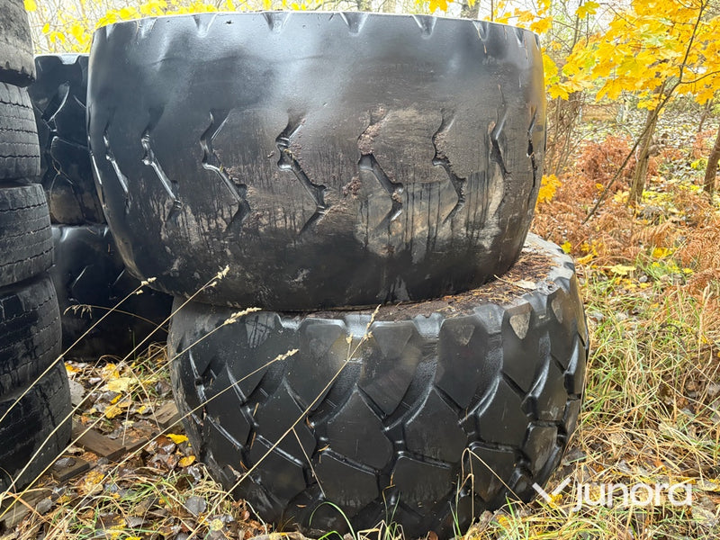 Lastbilsdäck - 750/65 R25,4st