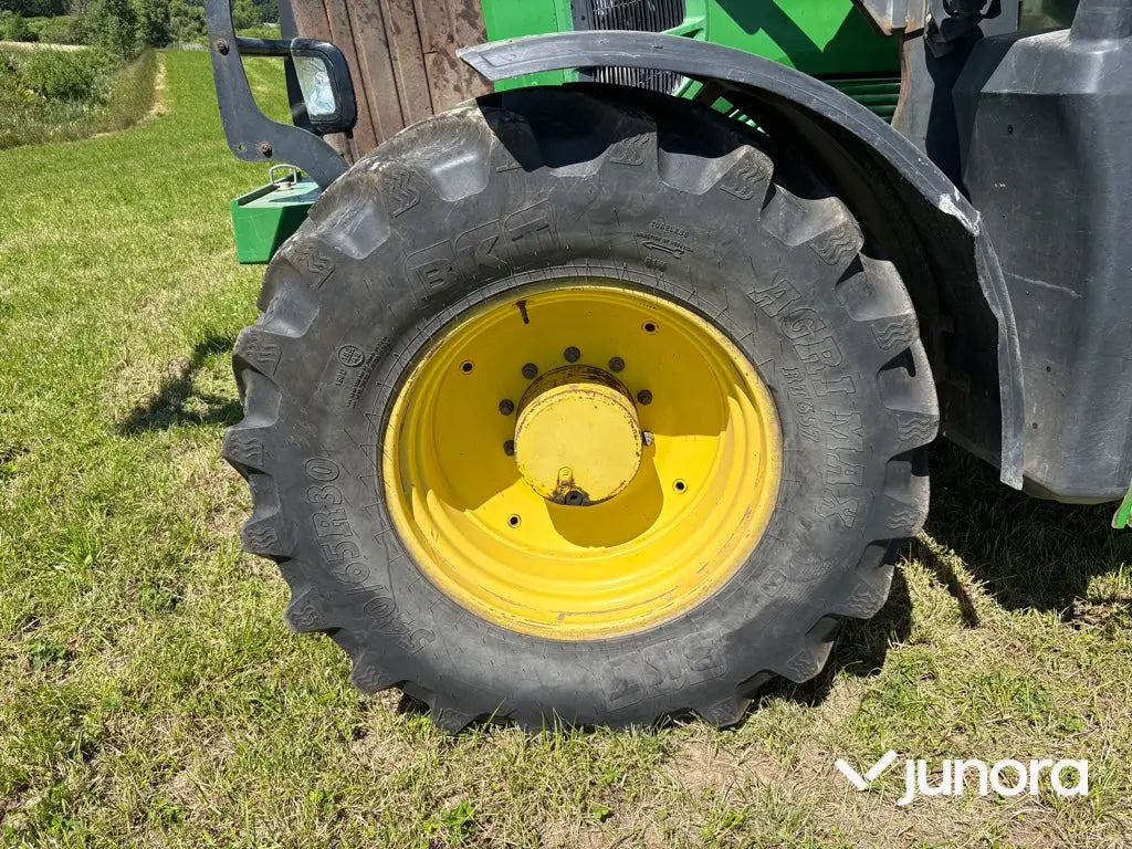 Traktor med frontlastare - John Deere 7530, Quicke Q75