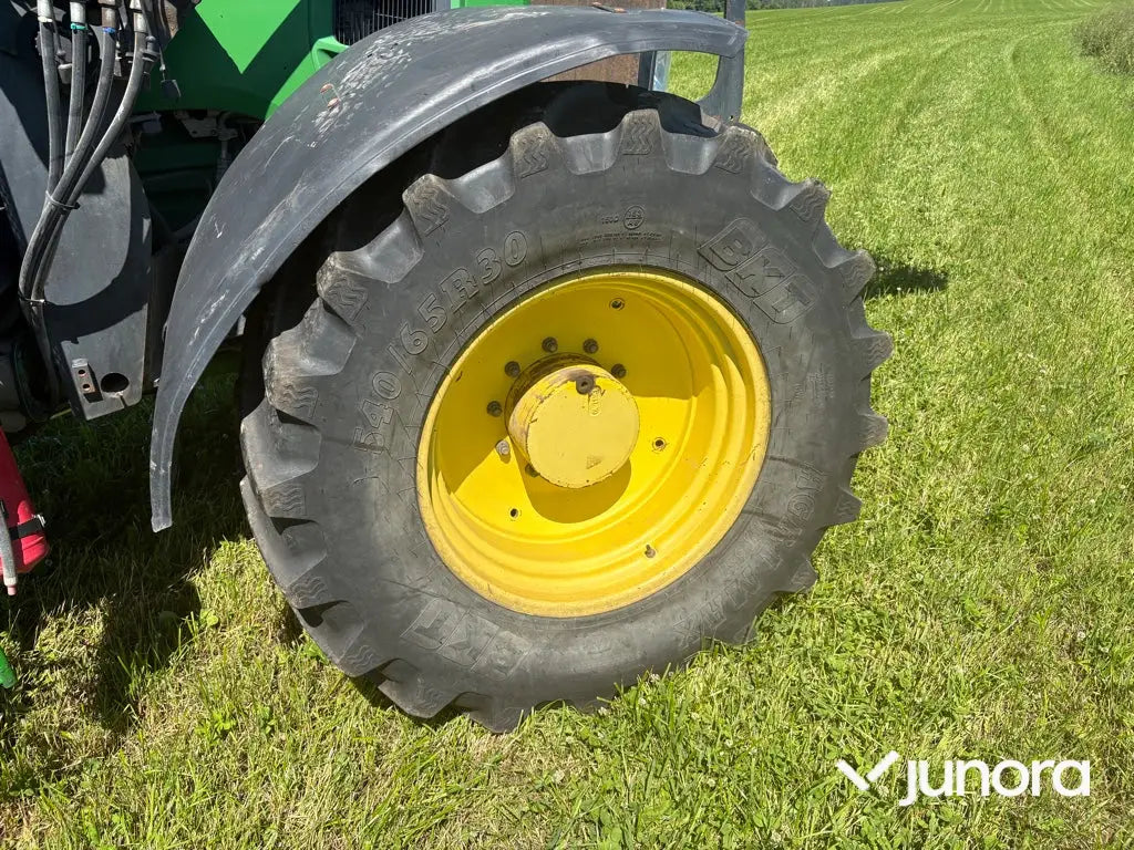 Traktor med frontlastare - John Deere 7530, Quicke Q75