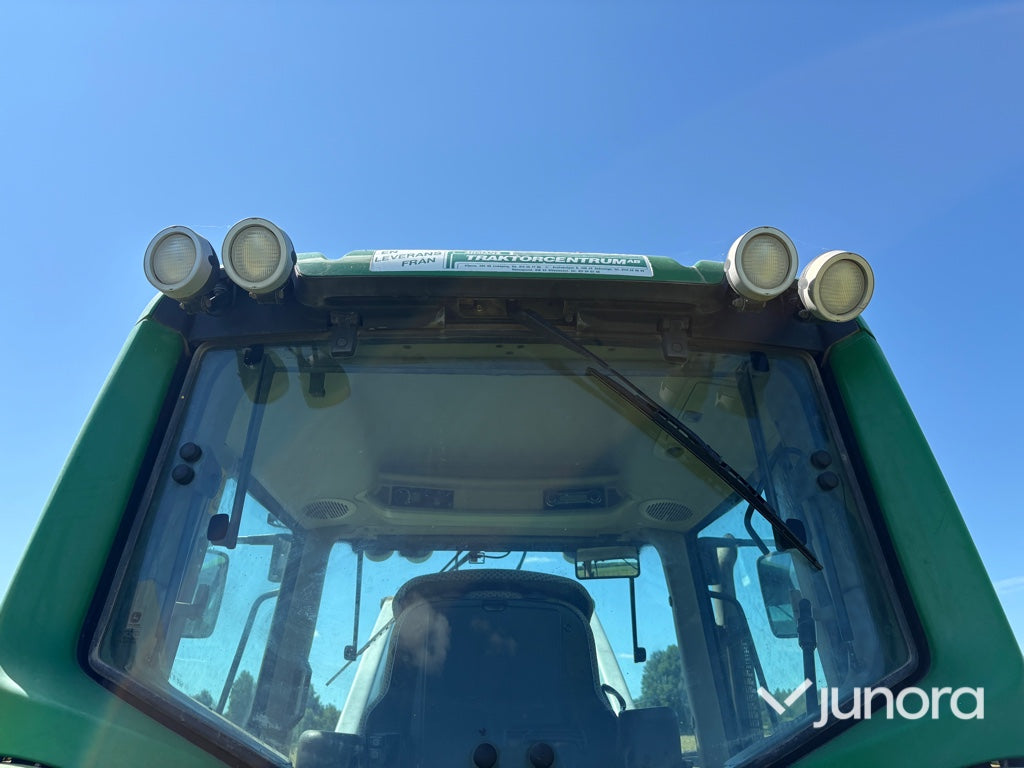 Traktor - John Deere 7530 med Quicke Q75-lastare