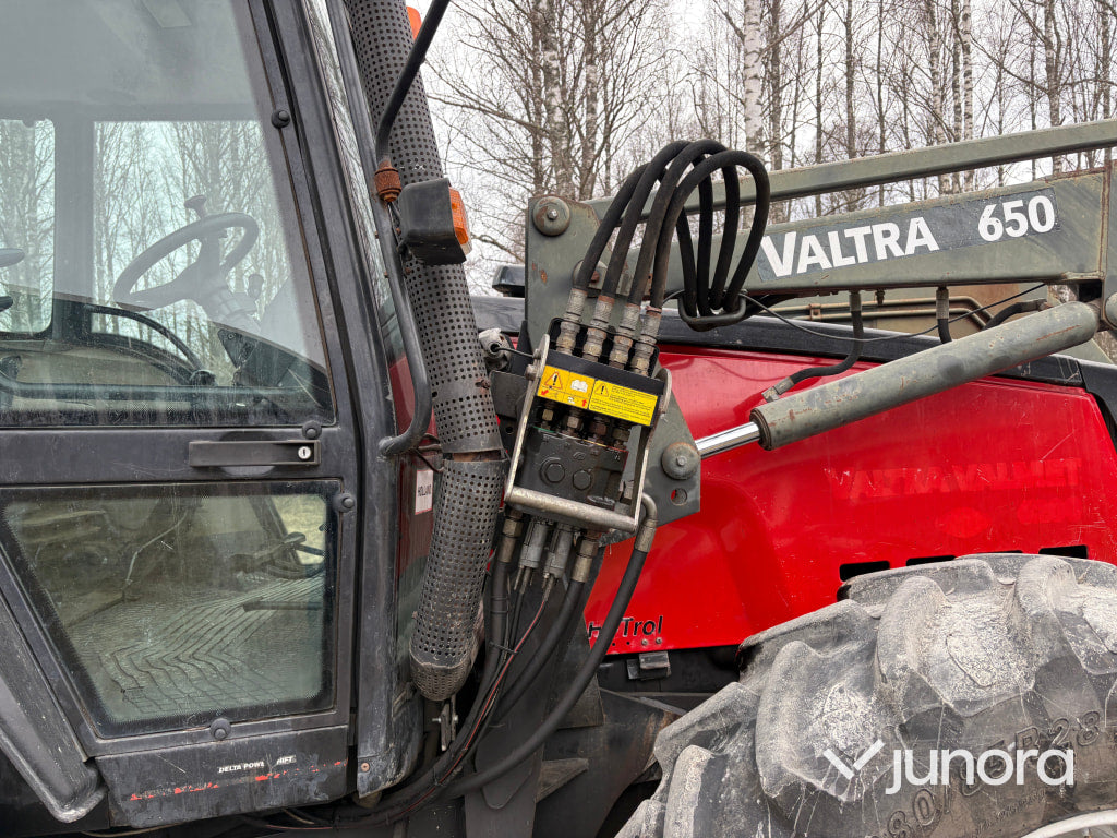 Valtra Valmet 6200