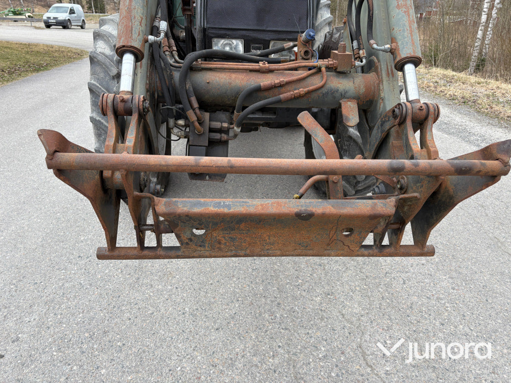 Valtra Valmet 6200