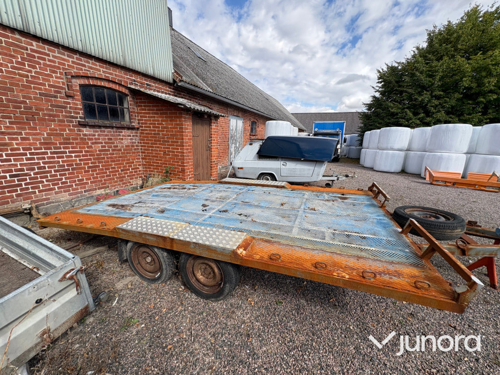 Maskinsläp/biltransport Heby-trailer 200