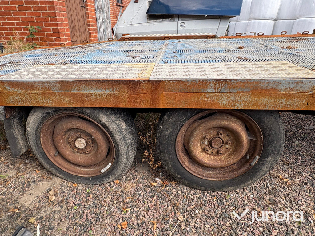 Maskinsläp/biltransport Heby-trailer 200