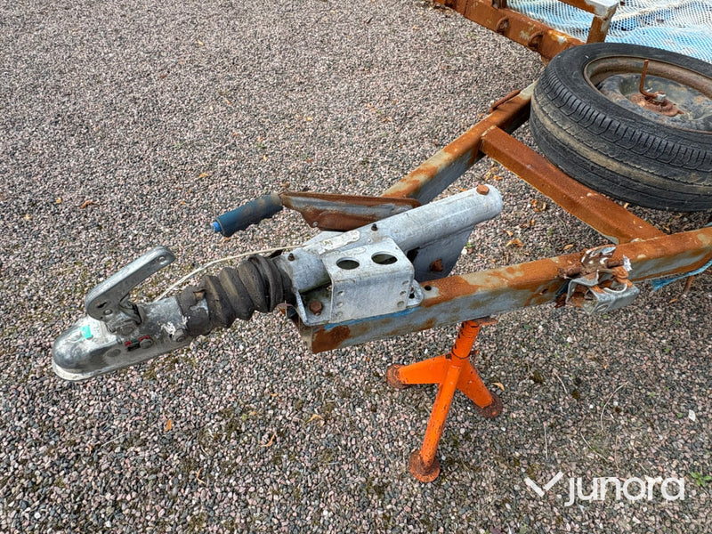 Maskinsläp/biltransport Heby-trailer 200