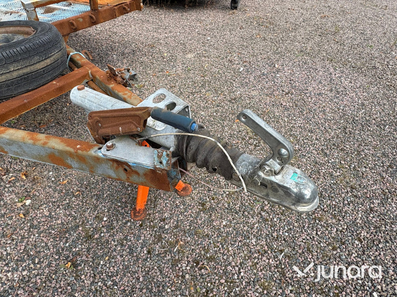 Maskinsläp/biltransport Heby-trailer 200