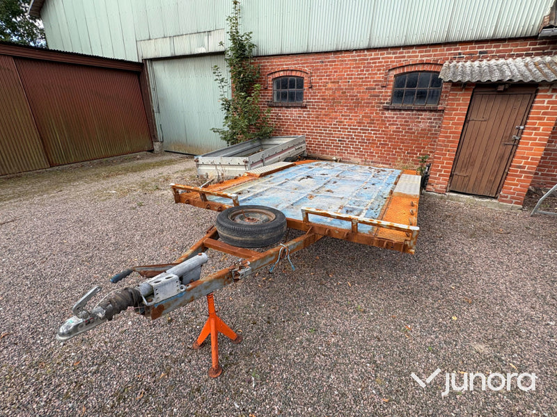 Maskinsläp/biltransport Heby-trailer 200