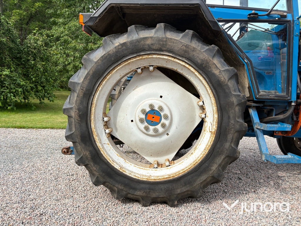 Traktor - Ford 4610