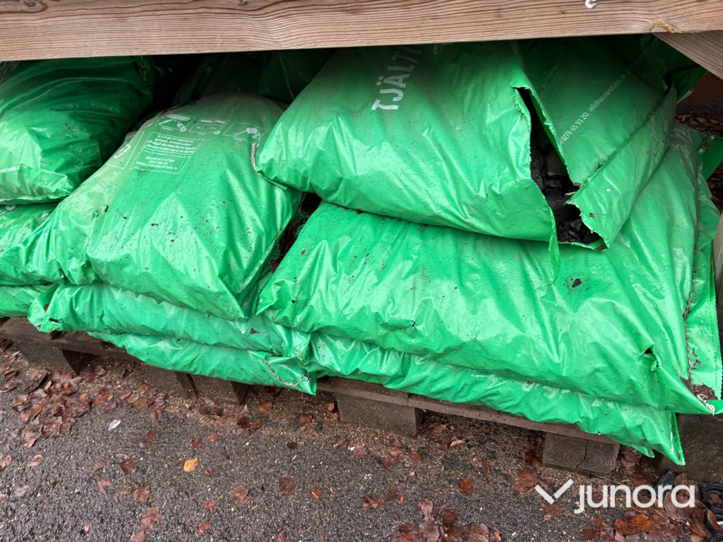 Tjältiningskol – 7,5 kg påsar, 30 st