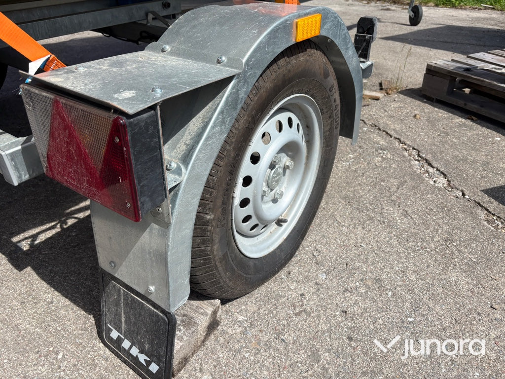 Motorbåt med trailer - Buster, L2, Comfort Edition