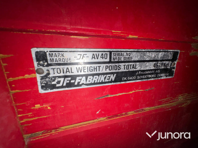 JF AV40