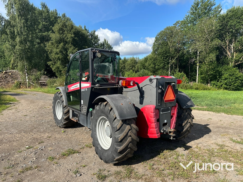 Teleskoplastare - Massey Fergusson, 9407 S