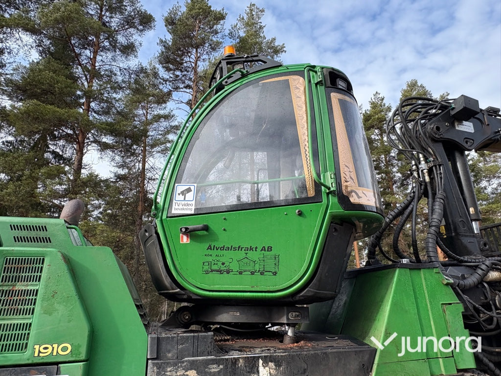 Skotare - John Deere 1910E, med Energiklipp & Grip