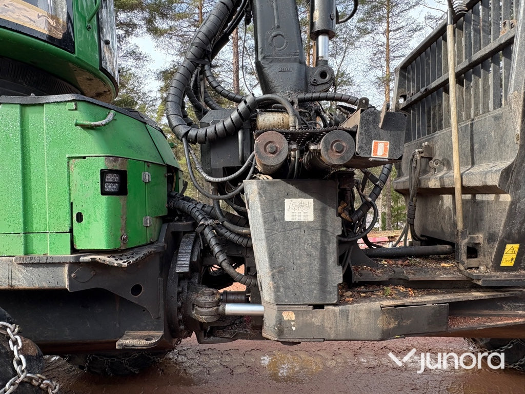 Skotare - John Deere 1910E, med Energiklipp & Grip