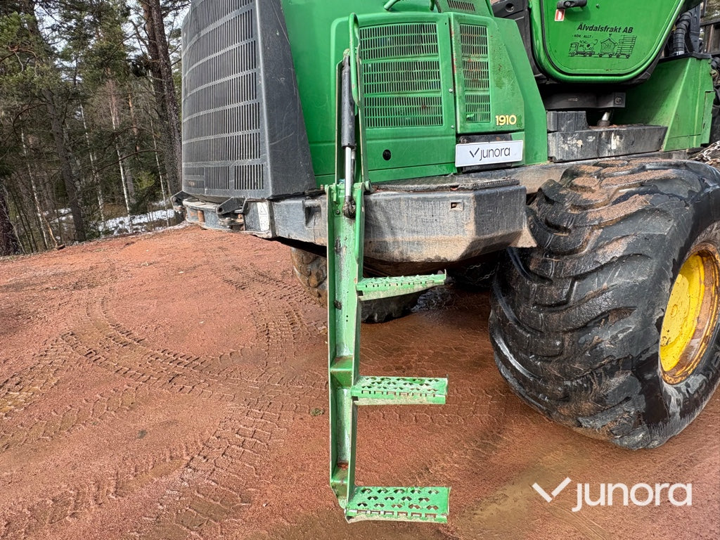 Skotare - John Deere 1910E, med Energiklipp & Grip