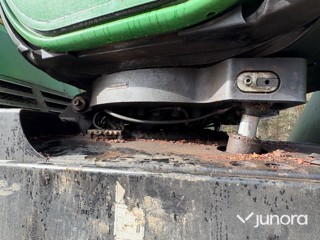 Skotare - John Deere 1910E, med Energiklipp & Grip