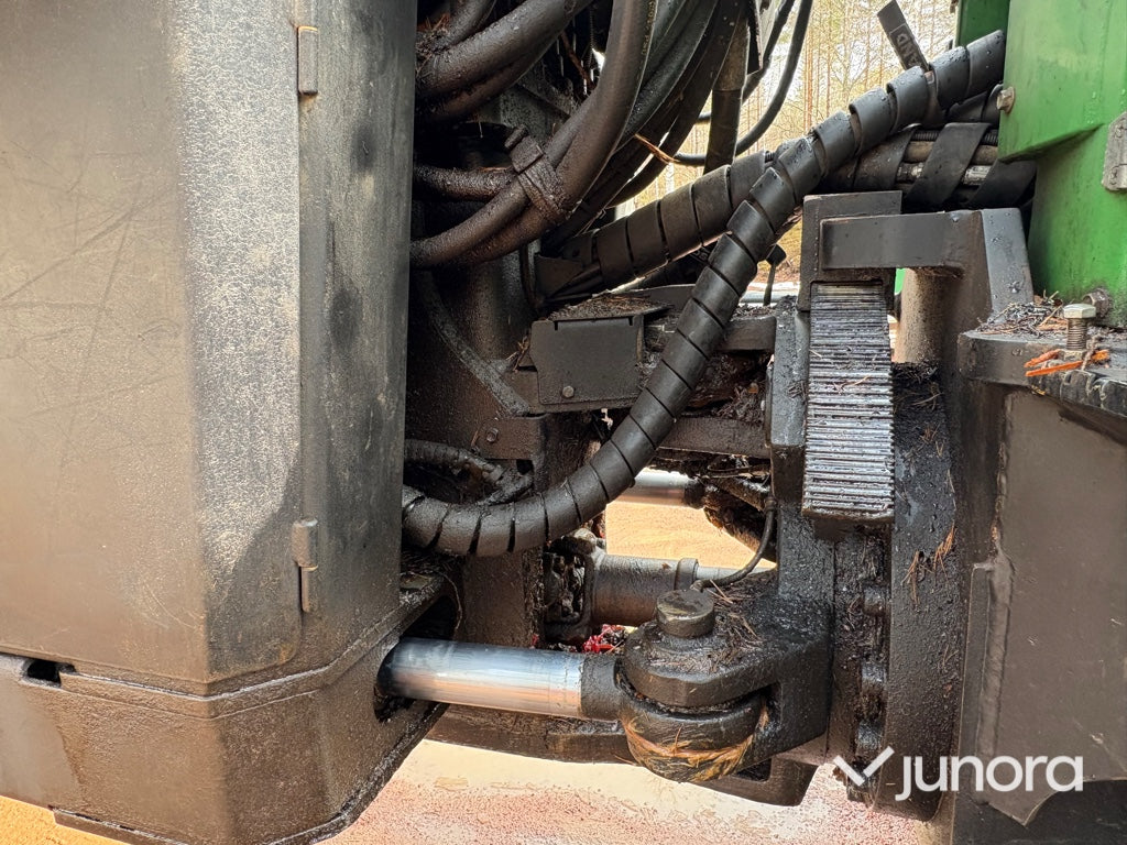 Skotare - John Deere 1910E, med Energiklipp & Grip