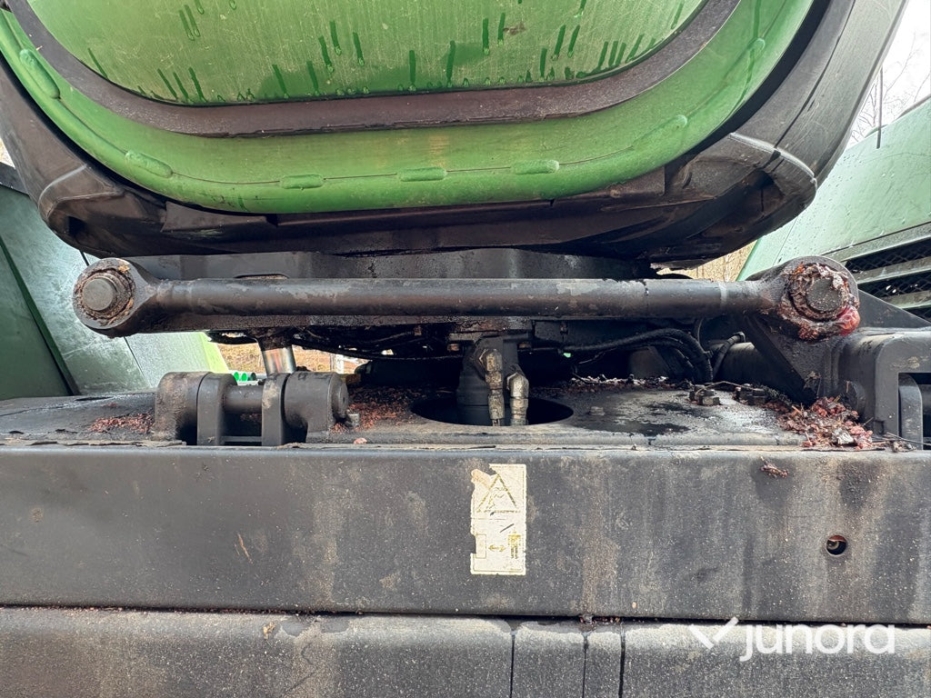 Skotare - John Deere 1910E, med Energiklipp & Grip