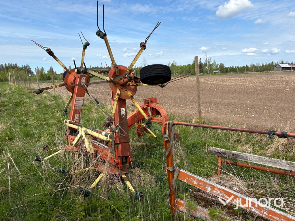 Hövändare- UNIFARM CW 500