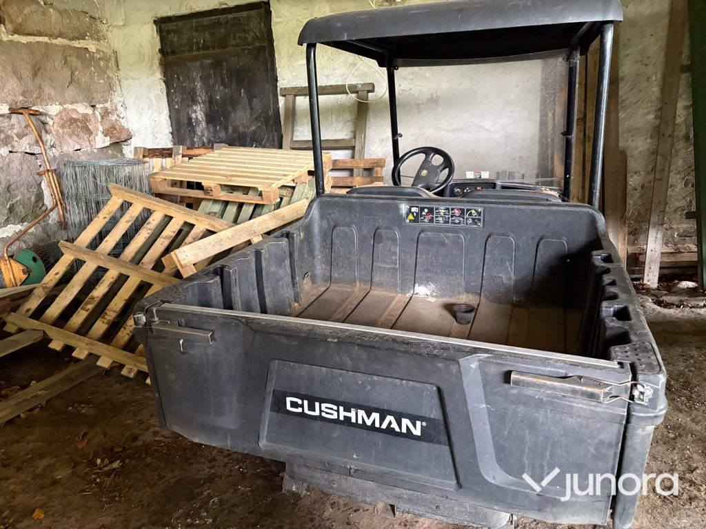 Arbetsfordon Cushman Hauler 1200