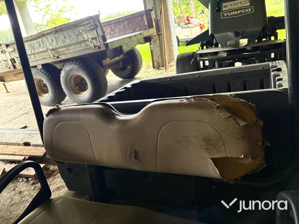 Arbetsfordon Cushman Hauler 1200