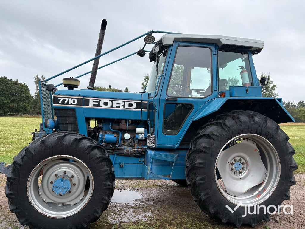 Skogstraktor - Ford 7710 4WD