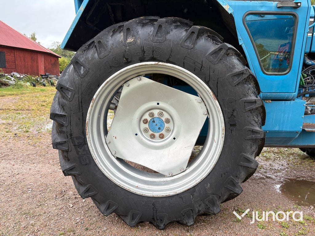 Skogstraktor - Ford 7710 4WD